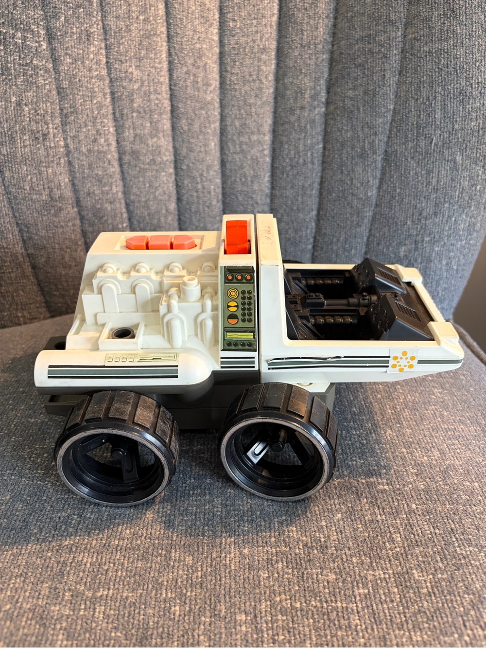 Vintage 1983 Fisher-Price Adventure People #326 Alpha Star Space Vehicle – WORKS